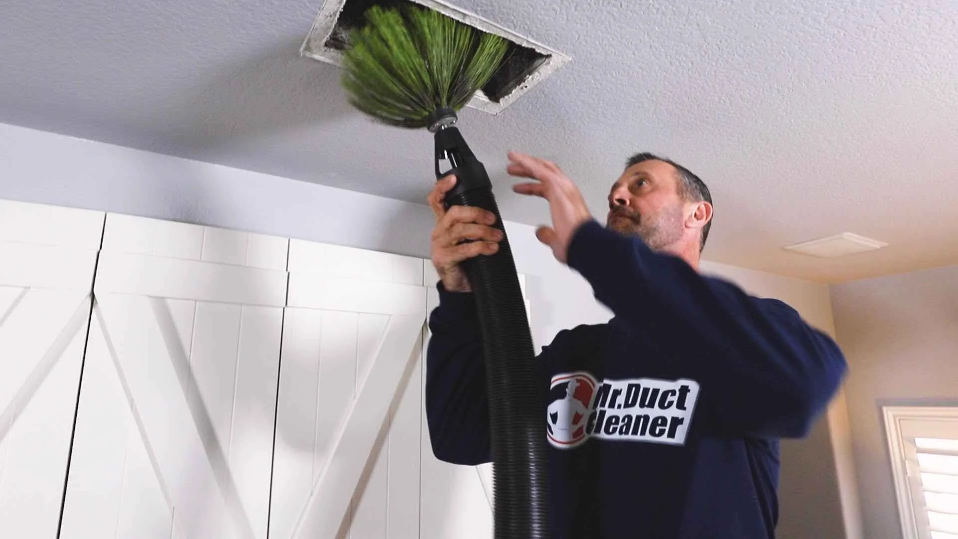 Air Duct Cleaning in Winding Cypress using advanced cleaning tools