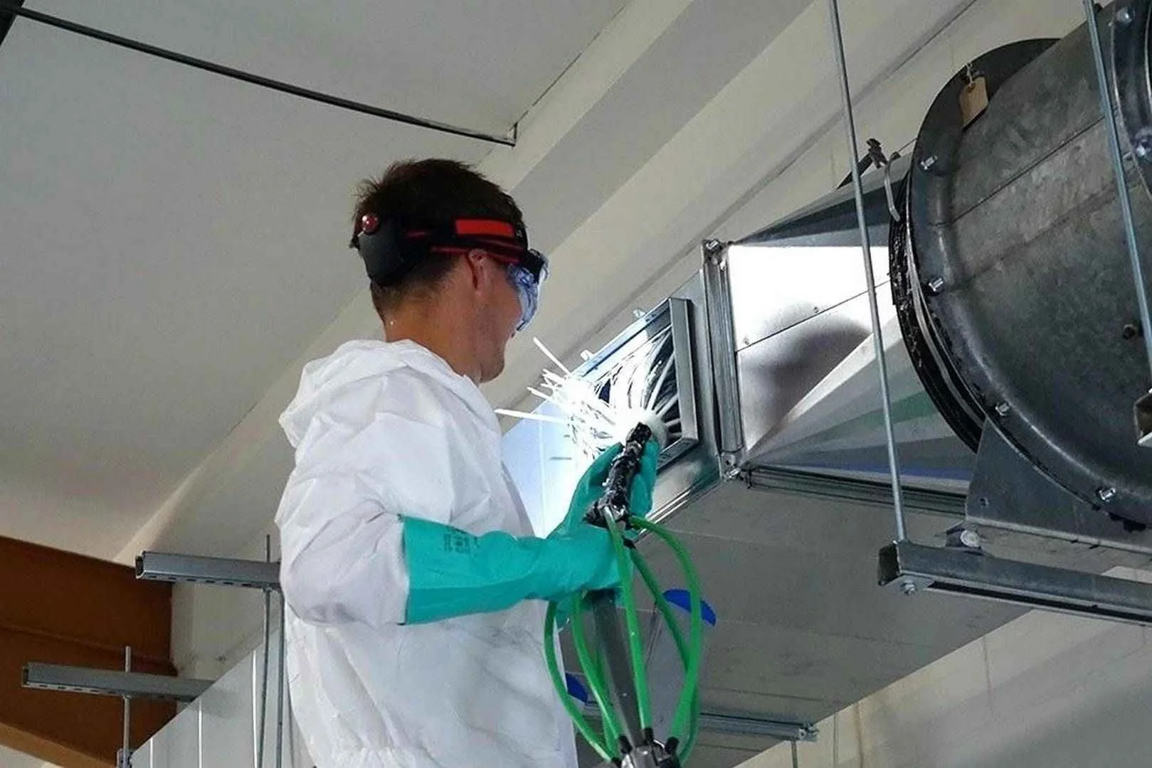 Jack Air Duct & Dryer Vent Cleaning Repair Services of Naples provides expert Air Duct Cleaning in Golden Gate.